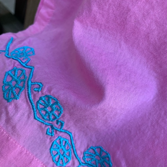 Embroidered Pink Button Down Blouse - Picture 5 of 7